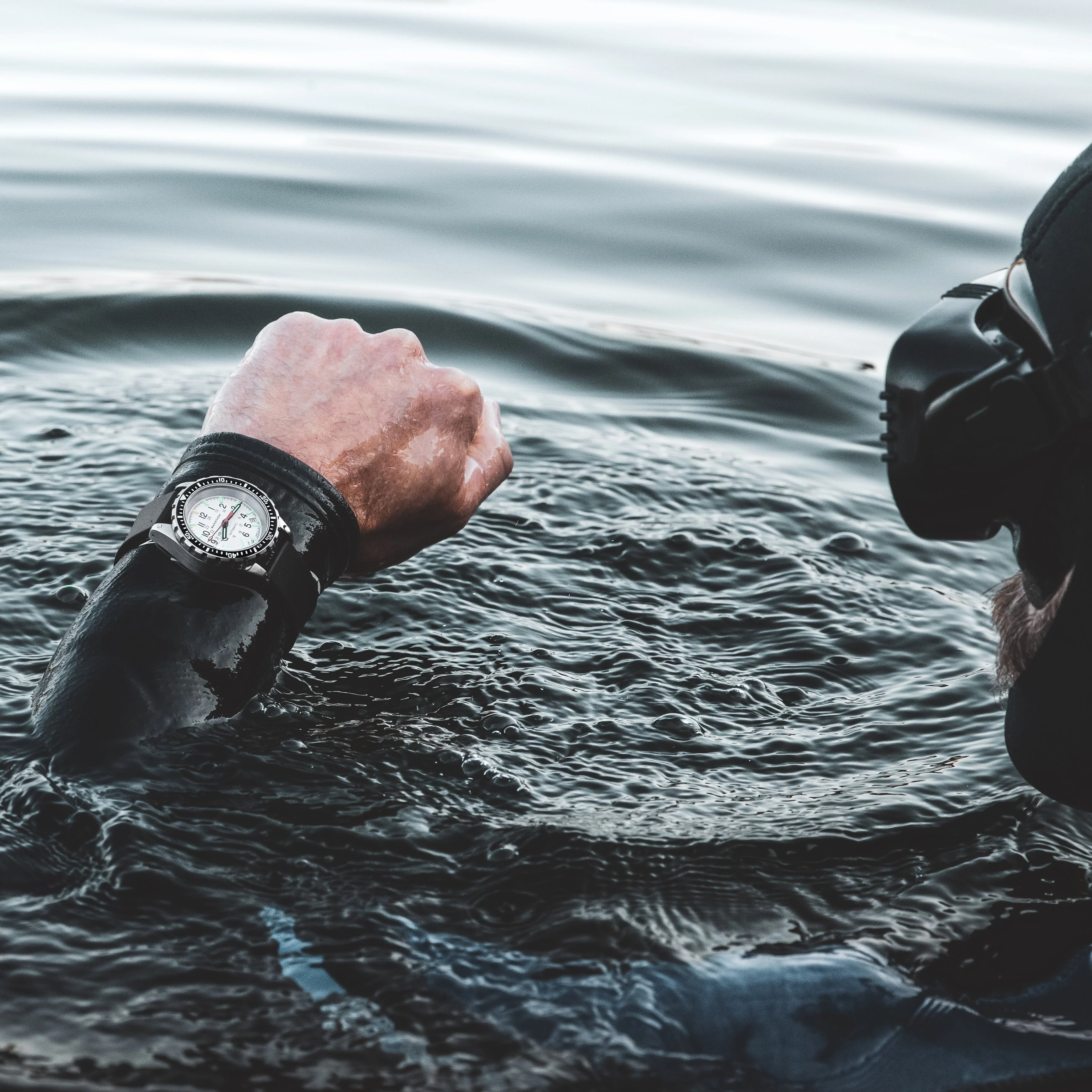 36mm Arctic Edition Medium Diver's Automatic (MSAR Auto) 5 36mm Arctic Edition Medium Diver's Automatic (MSAR Auto)