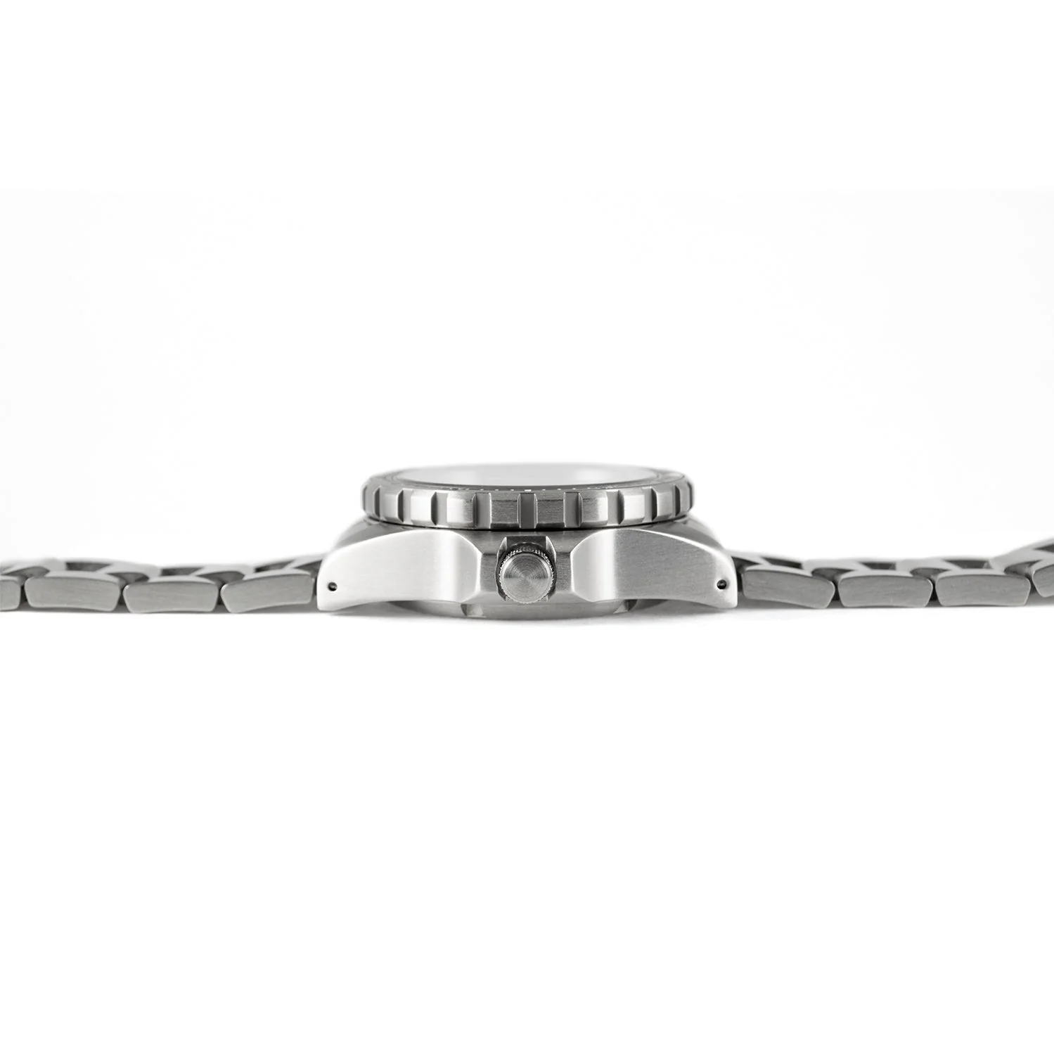 46mm Red Maple Jumbo Diver's Quartz (JSAR) with Stainless Steel Bracelet 11 46mm Red Maple Jumbo Diver's Quartz (JSAR) with Stainless Steel Bracelet