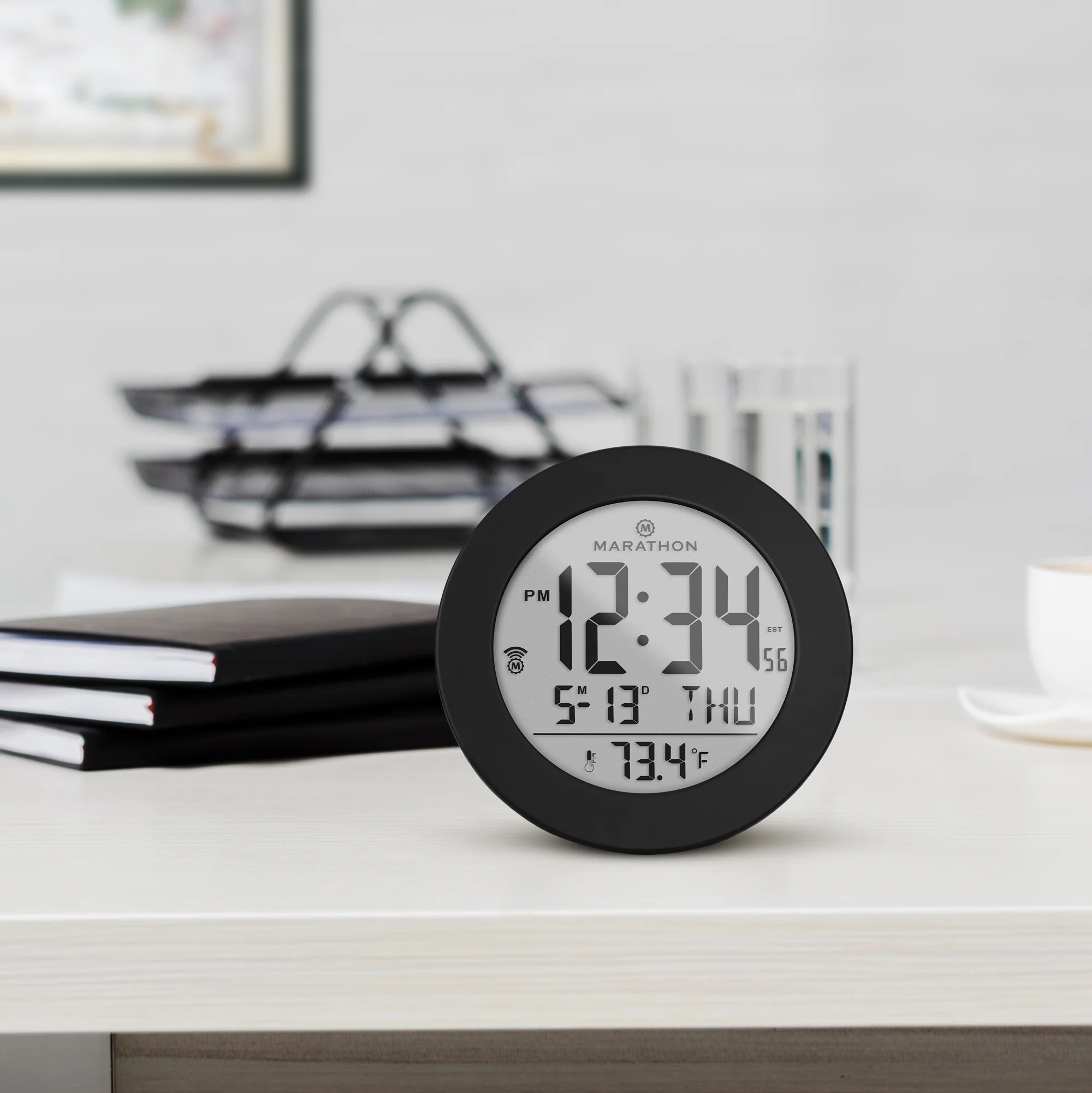 3.5 Inch Round Self-Setting Alarm Clock with Push-Button Backlight