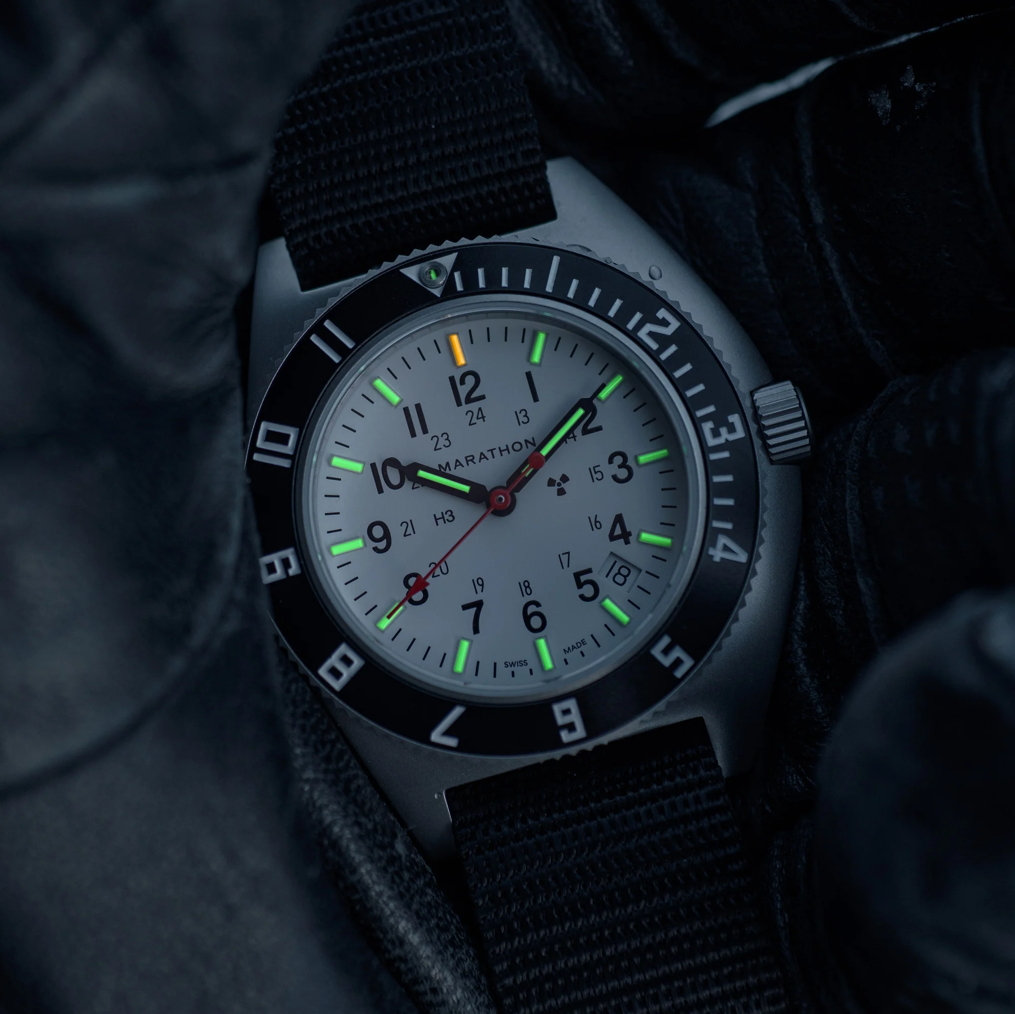 41mm Arctic Steel Navigator w/ Date (SSNAV-D) on Nylon DEFSTAN