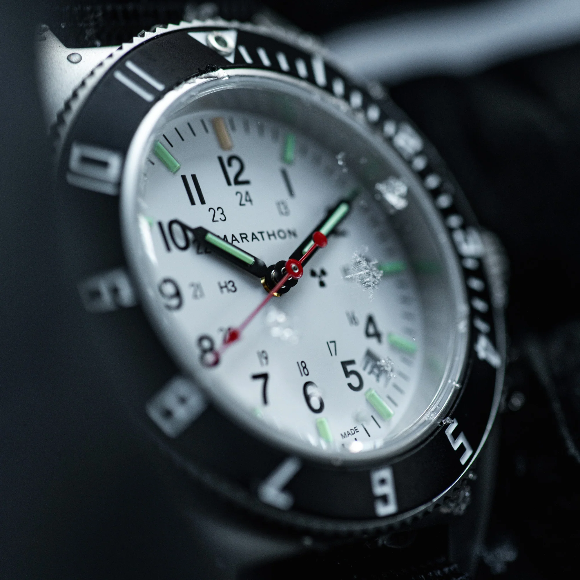 41mm Arctic Steel Navigator w/Date (SSNAV-D) on Black 3-Piece Rubber Strap Kit 7 41mm Arctic Steel Navigator w/Date (SSNAV-D) on Black 3-Piece Rubber Strap Kit