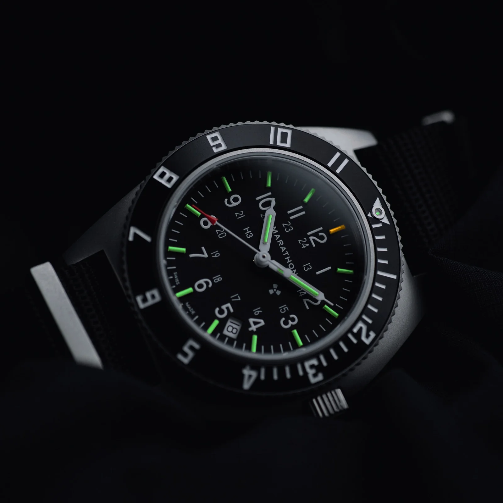 41mm Steel Navigator w/ Date (SSNAV-D) on Nylon DEFSTAN