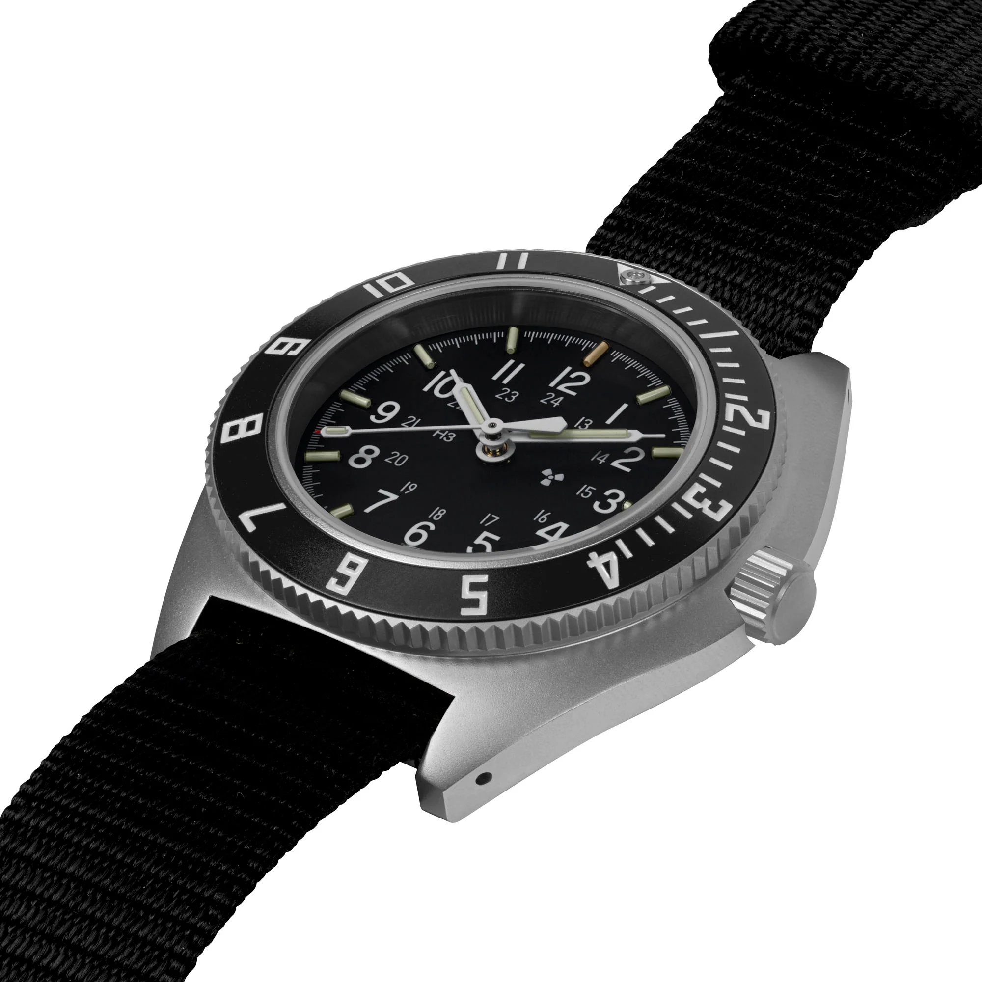 41mm Steel Navigator Automatic (SSNAV Auto) on Ballistic Nylon