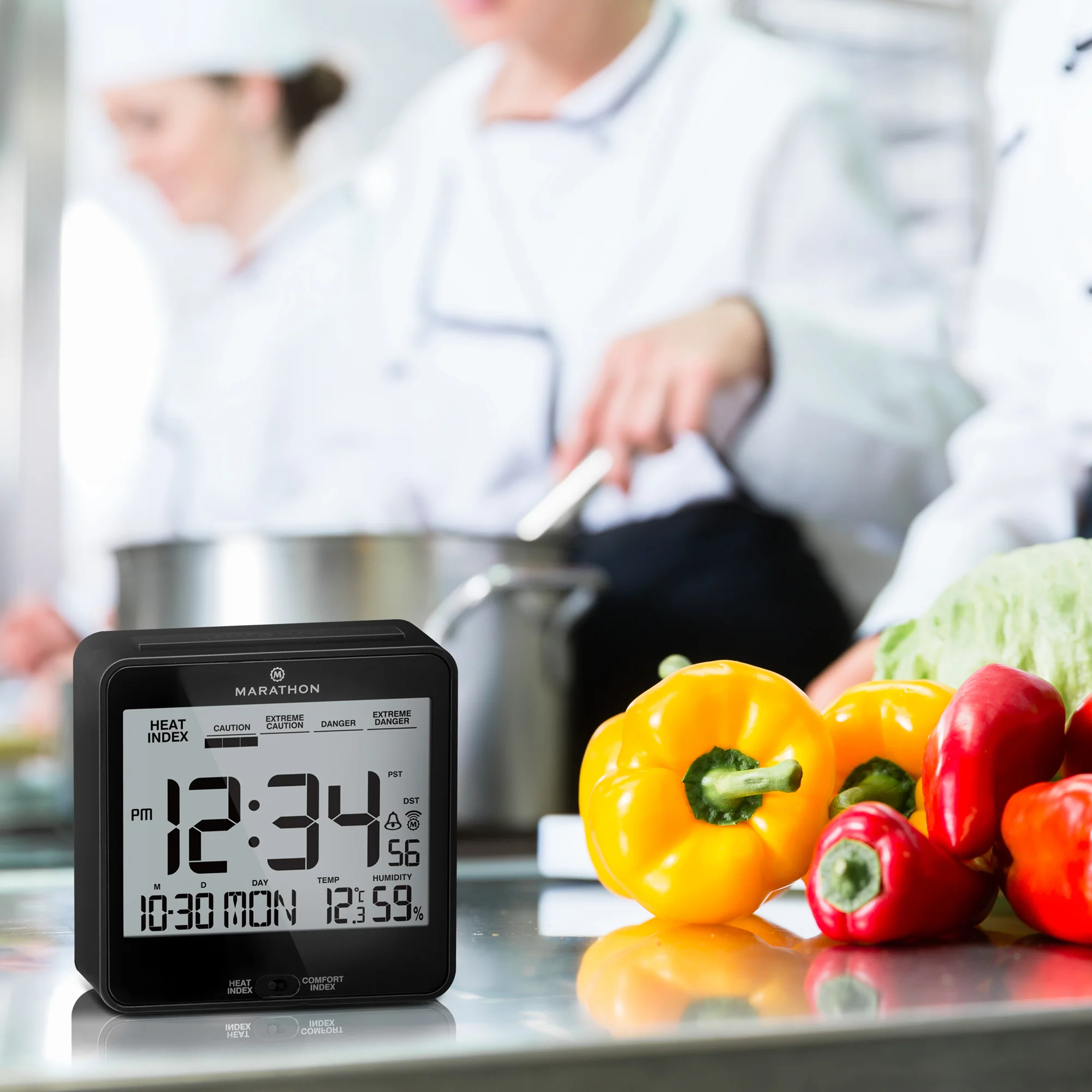 Self-Setting Desk Clock with Backlight, Heat & Comfort Index 13 Self-Setting Desk Clock with Backlight, Heat & Comfort Index