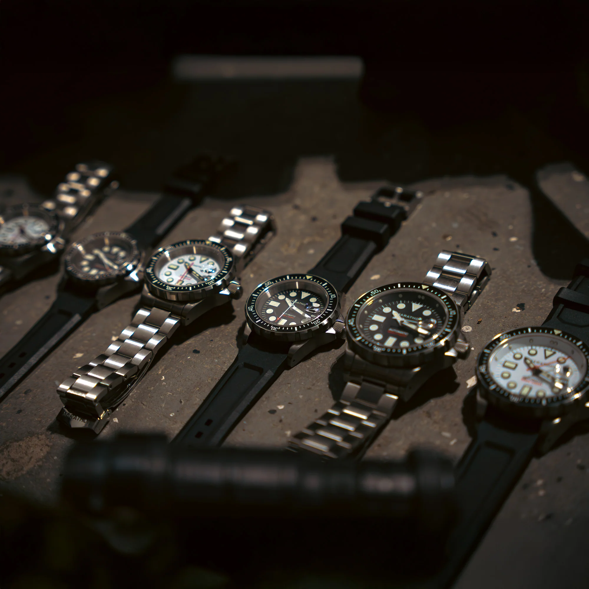 36mm Original SAR w/ Date on 3-Piece Rubber Strap Kit (OSAR-D)